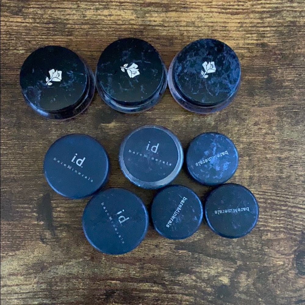 Eye shadow